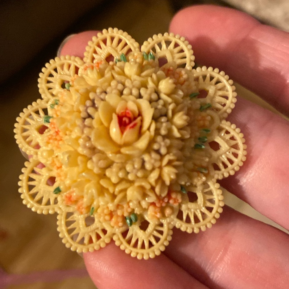 Vintage Celluloid Brooch